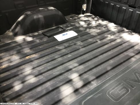 Used 2022 GMC Sierra 1500 AT4X AWD/4WD image 10