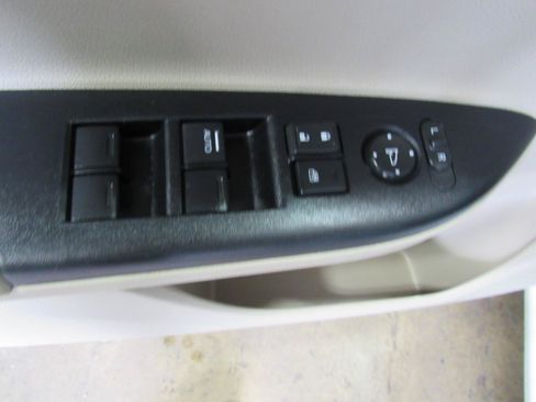Used 2014 Honda Accord LX image 13