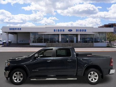 Used 2019 RAM 1500 Laramie AWD/4WD image 6