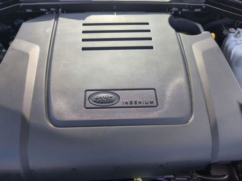 New 2026 Land Rover Defender 110 S image 20