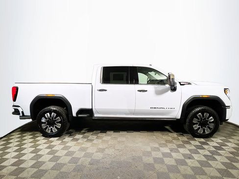 New 2026 GMC Sierra 3500 Denali w/ Denali Reserve Package image 8