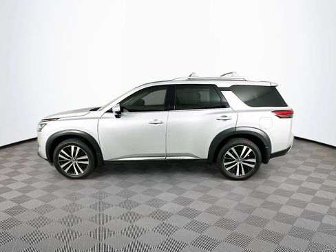 Certified 2023 Nissan Pathfinder Platinum AWD/4WD image 7
