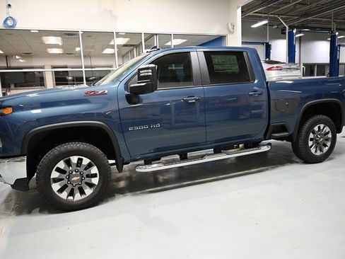 New 2026 Chevrolet Silverado 2500 LT w/ All Star Edition image 8