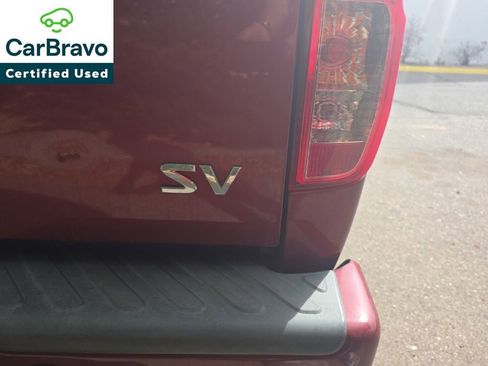 Used 2021 Nissan Frontier SV RWD image 6