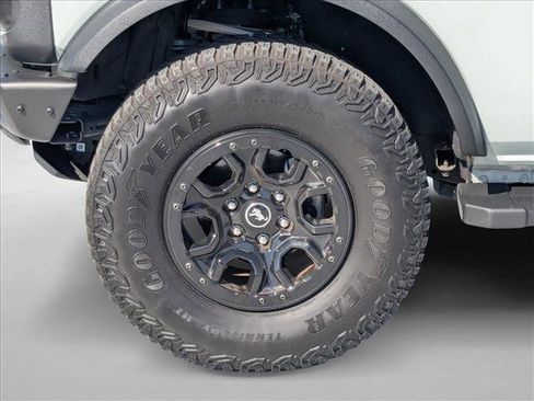 Used 2023 Ford Bronco Wildtrak AWD/4WD image 19