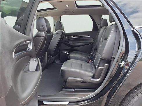 Used 2021 Buick Enclave Avenir image 11