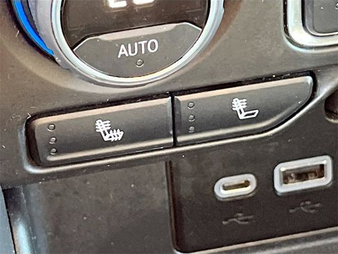 Used 2022 Chevrolet Tahoe RST w/ Luxury Package image 21