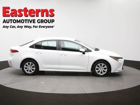 Used 2024 Toyota Corolla LE FWD image 43