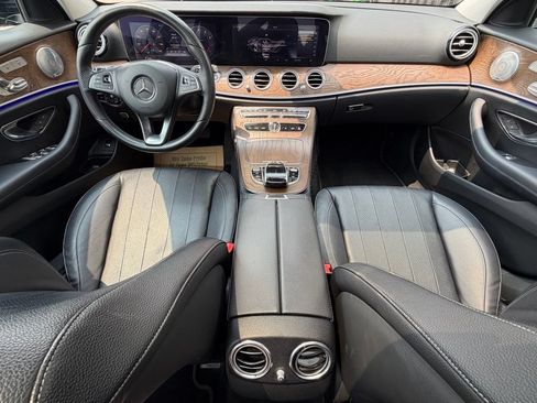 Used 2018 Mercedes-Benz E 300 4MATIC image 8