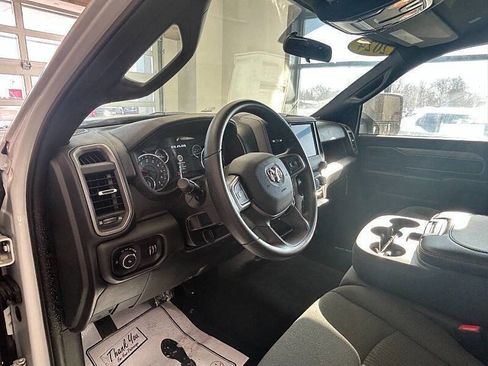 Used 2024 RAM 2500 Tradesman w/ Chrome Appearance Group AWD/4WD image 22