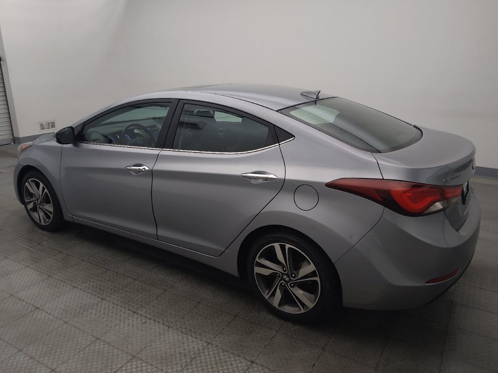 Used 2015 Hyundai Elantra Limited w/ Option Group 05 FWD image 3