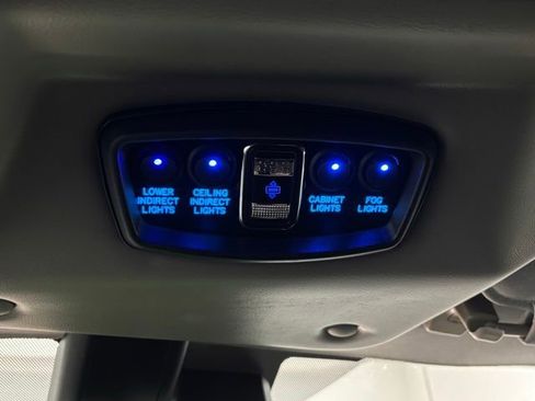 New 2025 GMC Savana 2500 Extended w/ Driver Convenience Package image 32