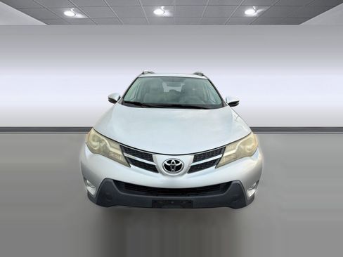 Used 2013 Toyota RAV4 XLE image 6