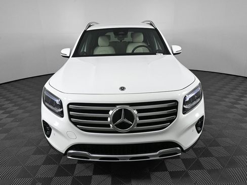 Certified 2025 Mercedes-Benz GLB 250 image 34