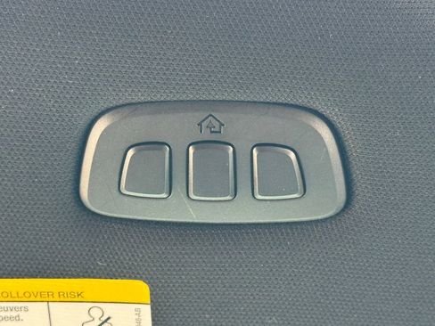 Used 2024 Ford Expedition Limited AWD/4WD image 26
