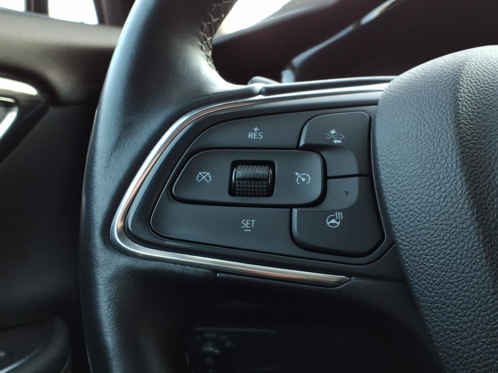 Used 2023 Buick Envision Essence AWD/4WD image 25