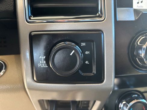 Used 2019 Ford F350 Lariat w/ Lariat Ultimate Package image 12