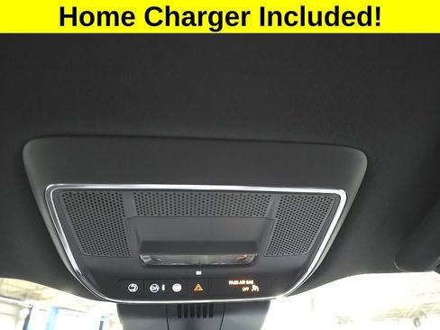 New 2026 GMC Sierra EV Elevation w/ Premium Package image 22