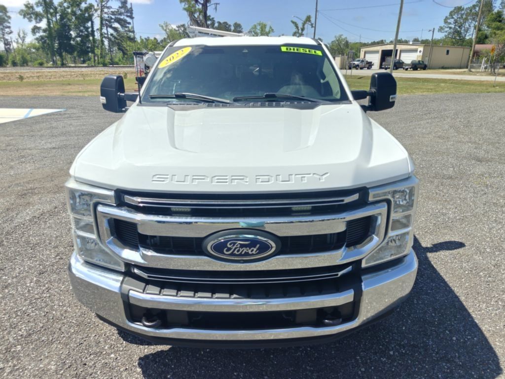 Used 2022 Ford F250 XL w/ STX Appearance Package AWD/4WD image 3