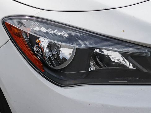 Used 2018 Mercedes-Benz CLA 250 image 2