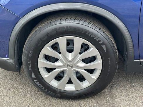 Used 2018 Nissan Rogue S FWD image 9