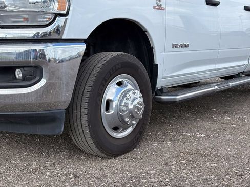 Used 2024 RAM 3500 Big Horn AWD/4WD image 9