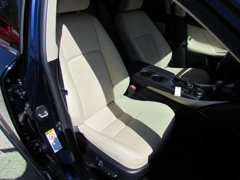 Used 2014 Lexus IS 250 RWD image 17