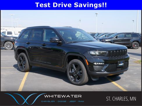 New 2025 Jeep Grand Cherokee Limited w/ Black Appearance Package image 1