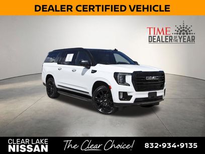 Used 2022 GMC Yukon XL SLT