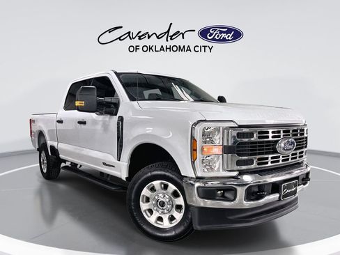 Used 2024 Ford F250 XLT w/ FX4 Off-Road Package AWD/4WD image 1