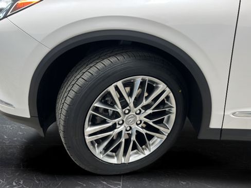 Used 2023 Acura MDX SH-AWD w/ Advance Package image 38