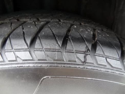 Used 2012 MAZDA MAZDA3 i Sport image 27