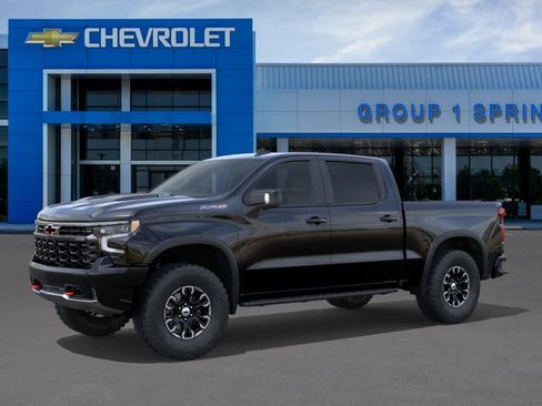 Used 2024 Chevrolet Silverado 1500 ZR2 w/ Technology Package AWD/4WD image 2