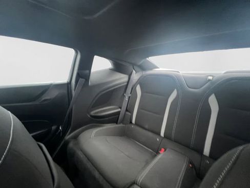 Used 2018 Chevrolet Camaro SS RWD image 26