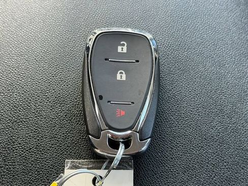 Used 2024 Chevrolet Equinox LS FWD image 19