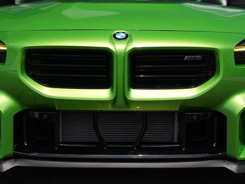 Used 2026 BMW M2 w/ Lighting Package RWD image 32