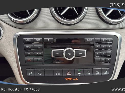 Used 2015 Mercedes-Benz GLA 250 4MATIC image 43