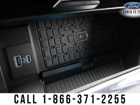 Used 2024 Ford Expedition XLT image 43