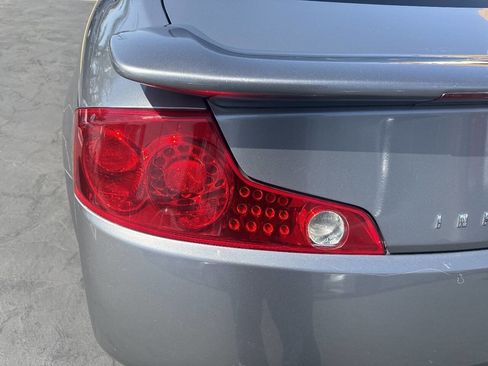 Used 2004 INFINITI G35 Coupe w/ Premium Pkg RWD image 22