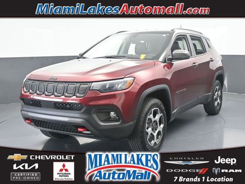 Used 2022 Jeep Compass Trailhawk w/ Trailhawk Convenience Group image 1