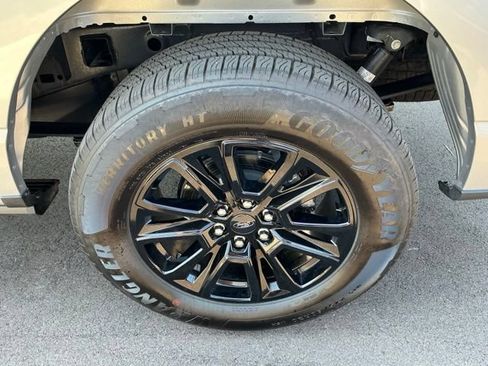 Used 2026 Ford F150 Platinum w/ Equipment Group 700A Standard RWD image 15