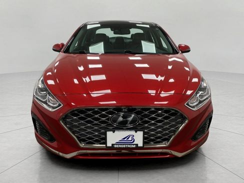 Used 2019 Hyundai Sonata Limited w/ Ultimate Package 04 image 10