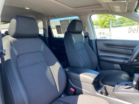 Certified 2024 Honda CR-V EX image 17