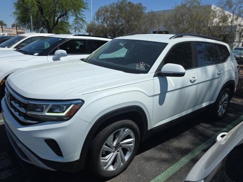 Certified 2023 Volkswagen Atlas SE AWD/4WD image 1