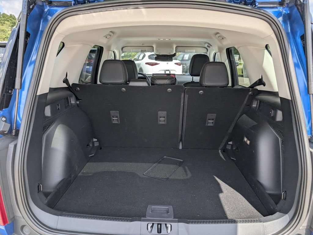 Used 2025 Nissan Kicks S FWD image 41