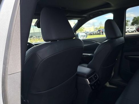 Used 2023 Lexus RX 350 Premium w/ Accessory Package (Z1) image 12