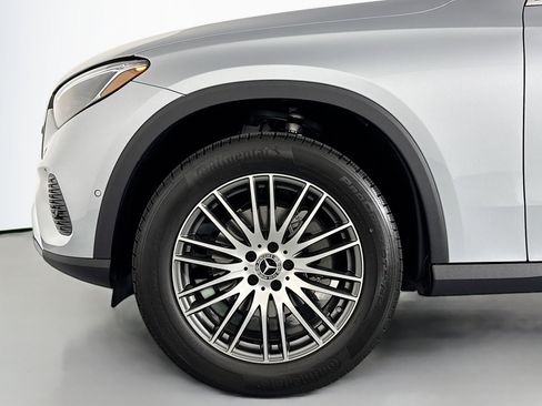New 2026 Mercedes-Benz GLC 300 image 9