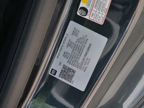Used 2022 Chevrolet Camaro LT RWD image 41