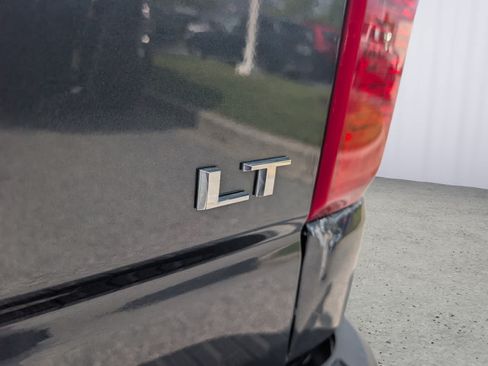 Certified 2022 Chevrolet Silverado 1500 LT AWD/4WD image 11