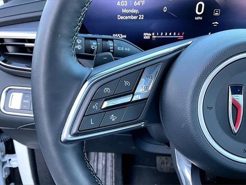 Used 2025 Buick Enclave Sport Touring image 11